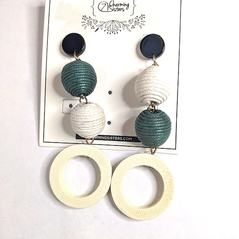 NWT‎ 7 Charming Sisters 